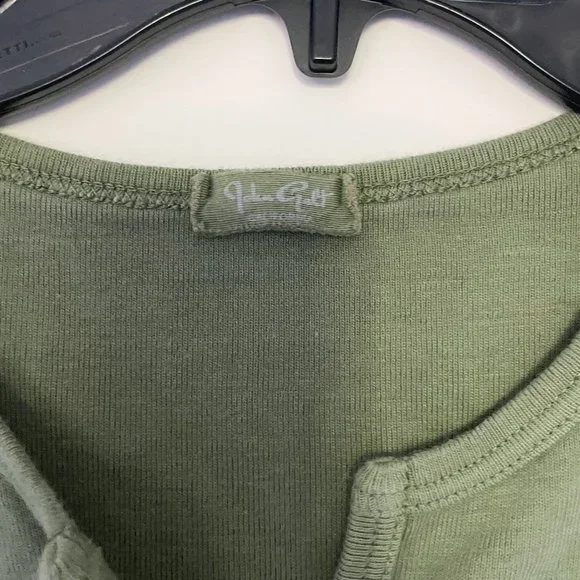 Brandy Melville Top - Picture 2 of 6